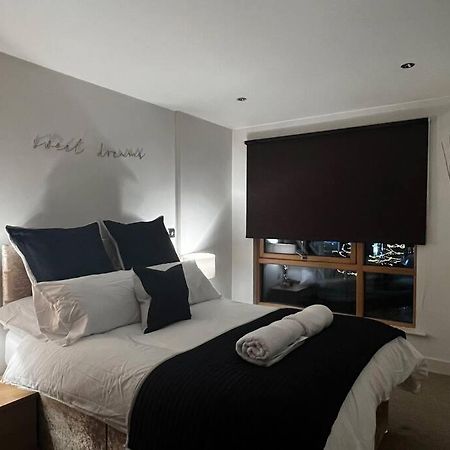 Leeds Clarence Dock 2 Bedroom Apt Екстер'єр фото