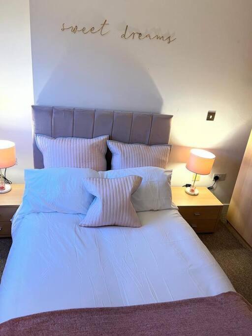 Leeds Clarence Dock 2 Bedroom Apt Екстер'єр фото